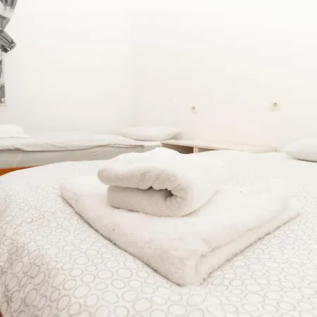 아파트 Casa De Hijos - Spacious 6 *